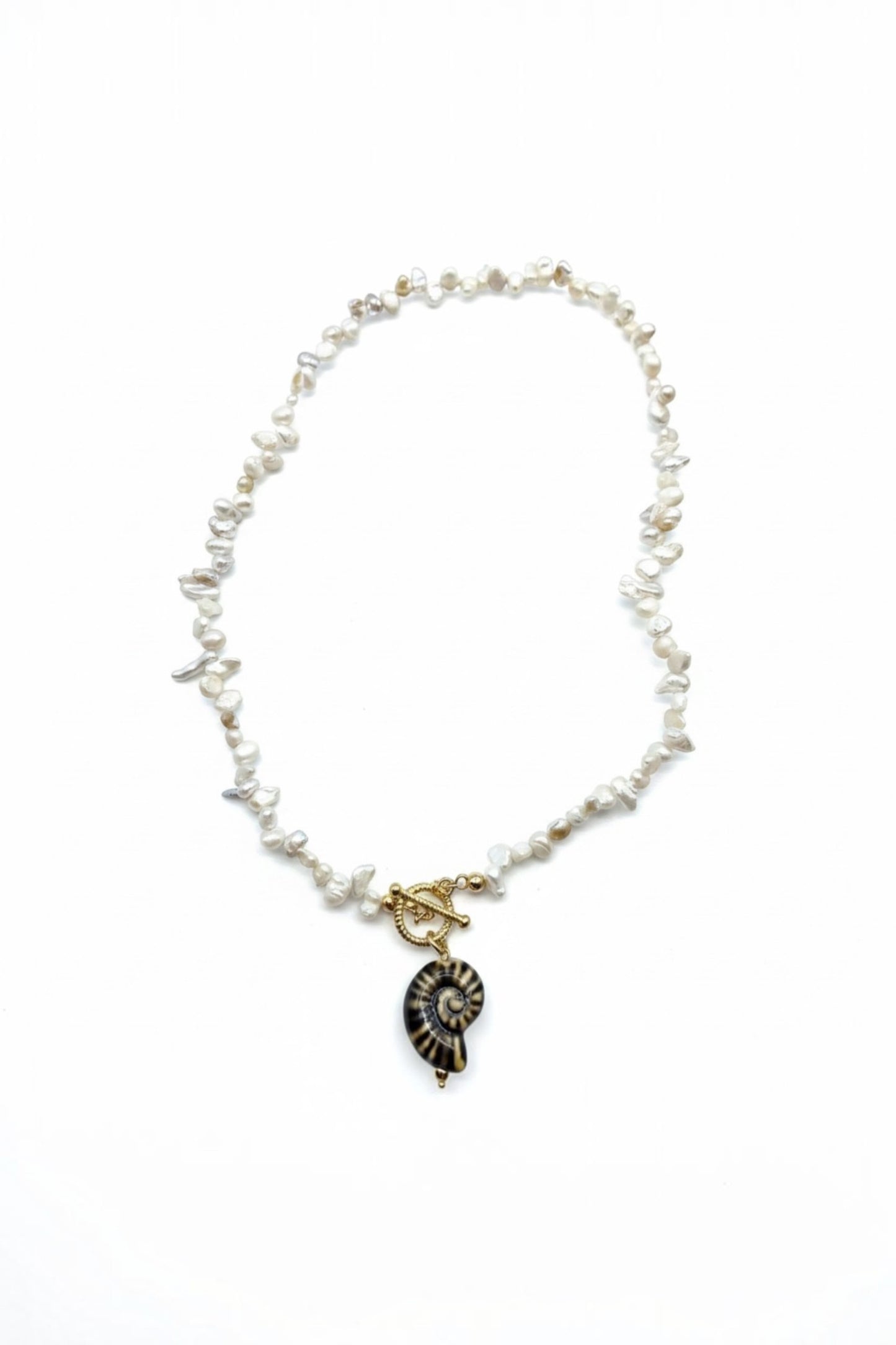 Collar Caracol Café